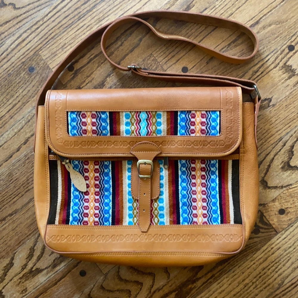 Terra Natural Designs Wool Leather Saddle Crossbody